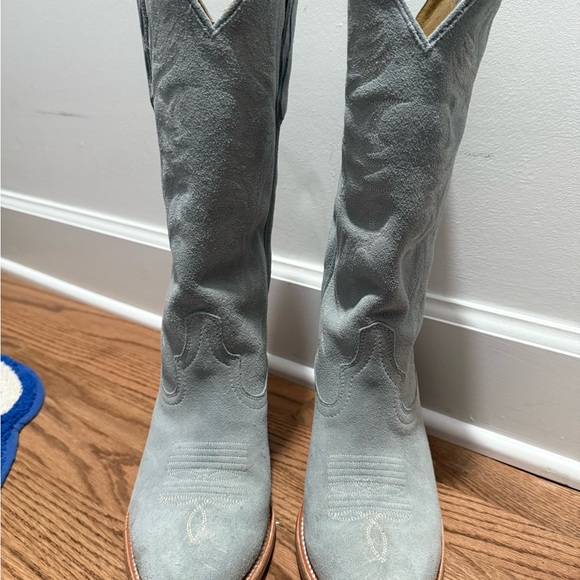 Idyllwind Soft blue Western Heeled Boots - Picture 2 of 5